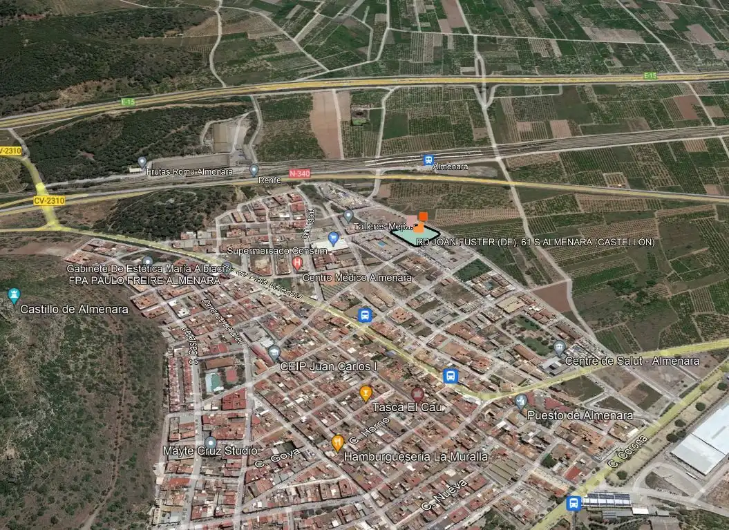 Terreny residencial en venda a Ronda de Joan Fuster 47