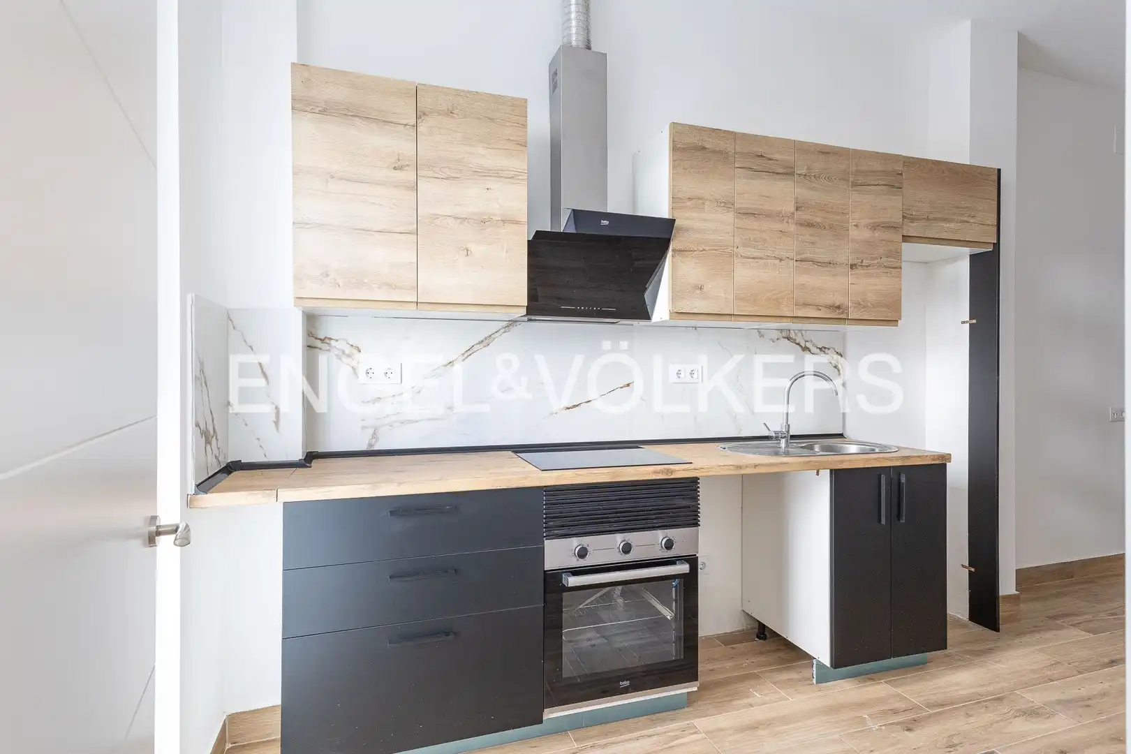 Kitchen of Flat for sale in Fuenlabrada  with Air Conditioner and Heating