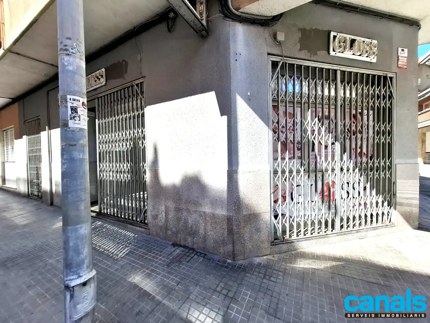 Vista exterior de Local de lloguer en Cerdanyola del Vallès amb Aire condicionat, Calefacció i Parquet