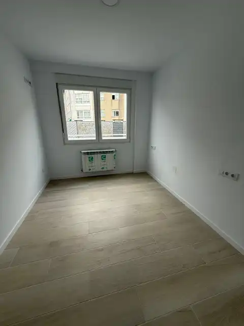 Dormitori de Pis en venda en Ferrol amb Calefacció, Parquet i Traster