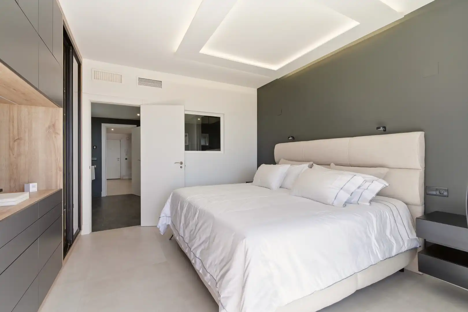 Penthouse with pool for sale in El Paraíso, imagen 8
