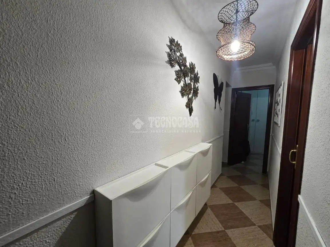 Flat for sale in Morón de la Frontera  with Air Conditioner