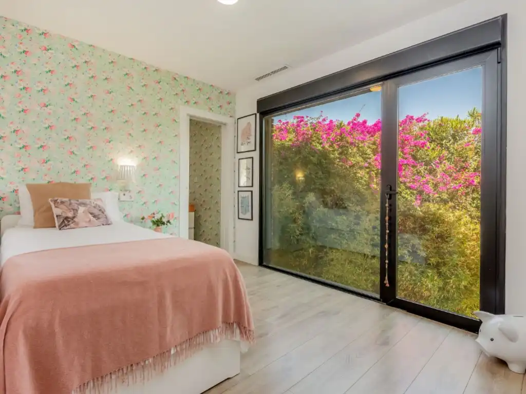 Dormitori de Casa o xalet en venda en Sant Joan d'Alacant amb Aire condicionat, Terrassa i Piscina