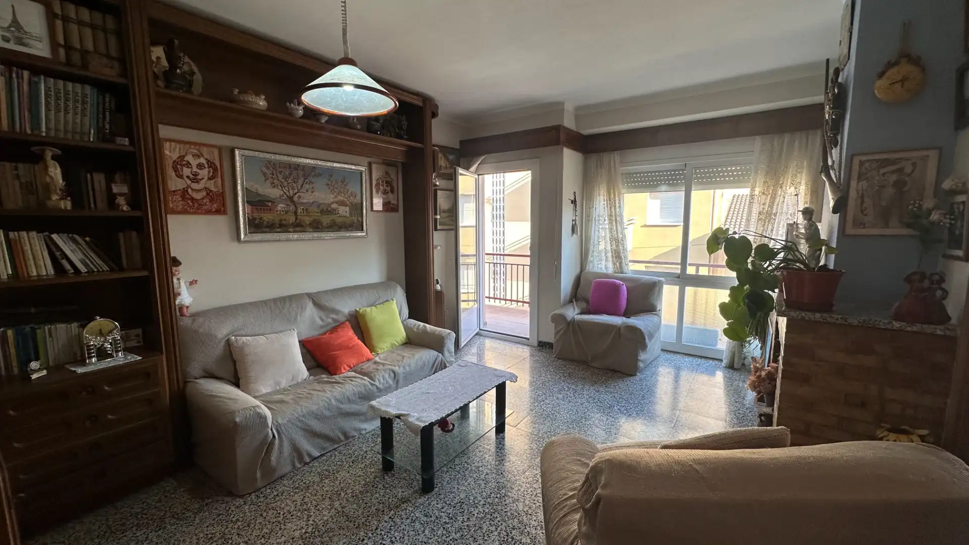 Living room of Flat for sale in Olot  with Heating, Terrace and Storage room