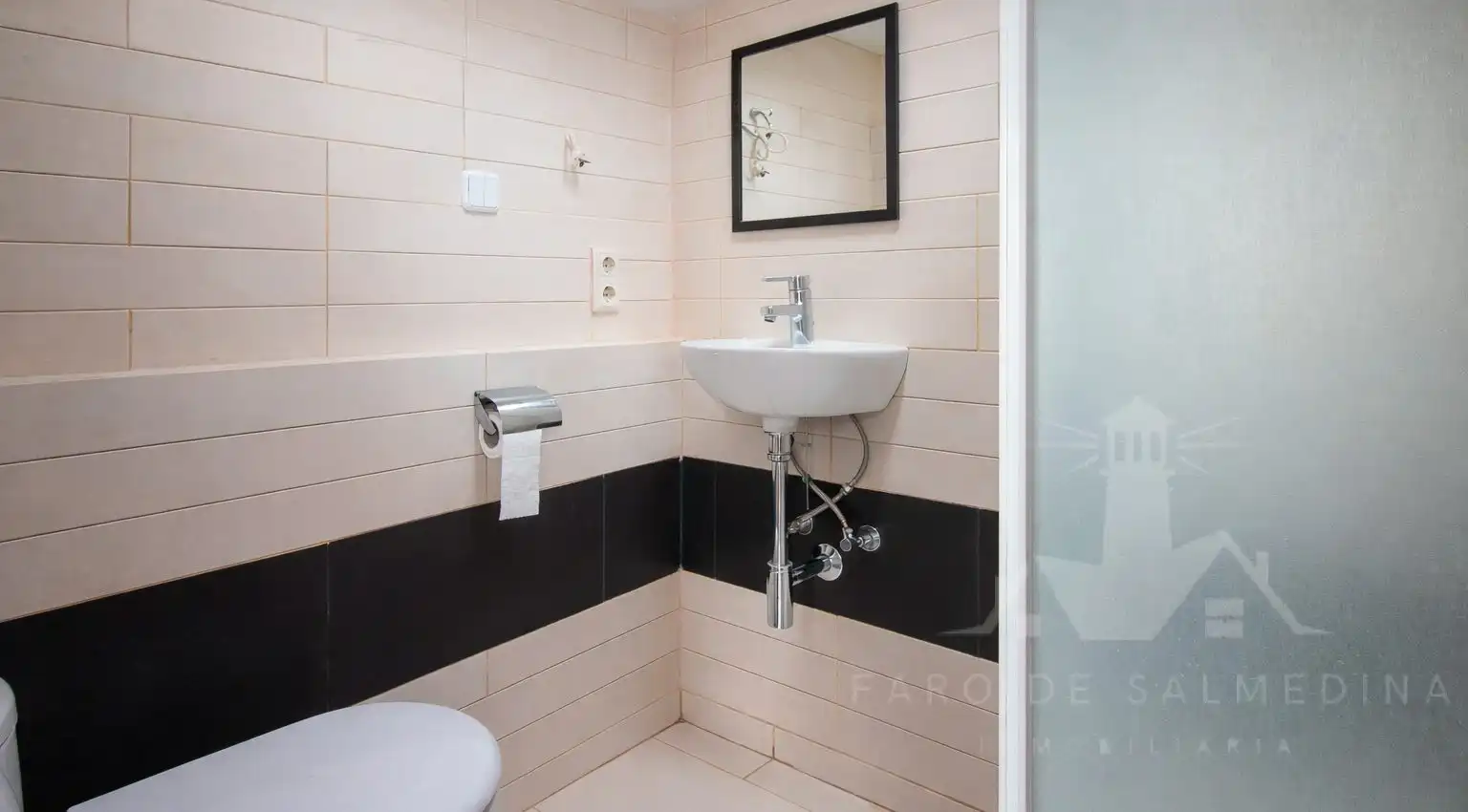 Baño de Apartamento en venta en Chipiona con Terraza