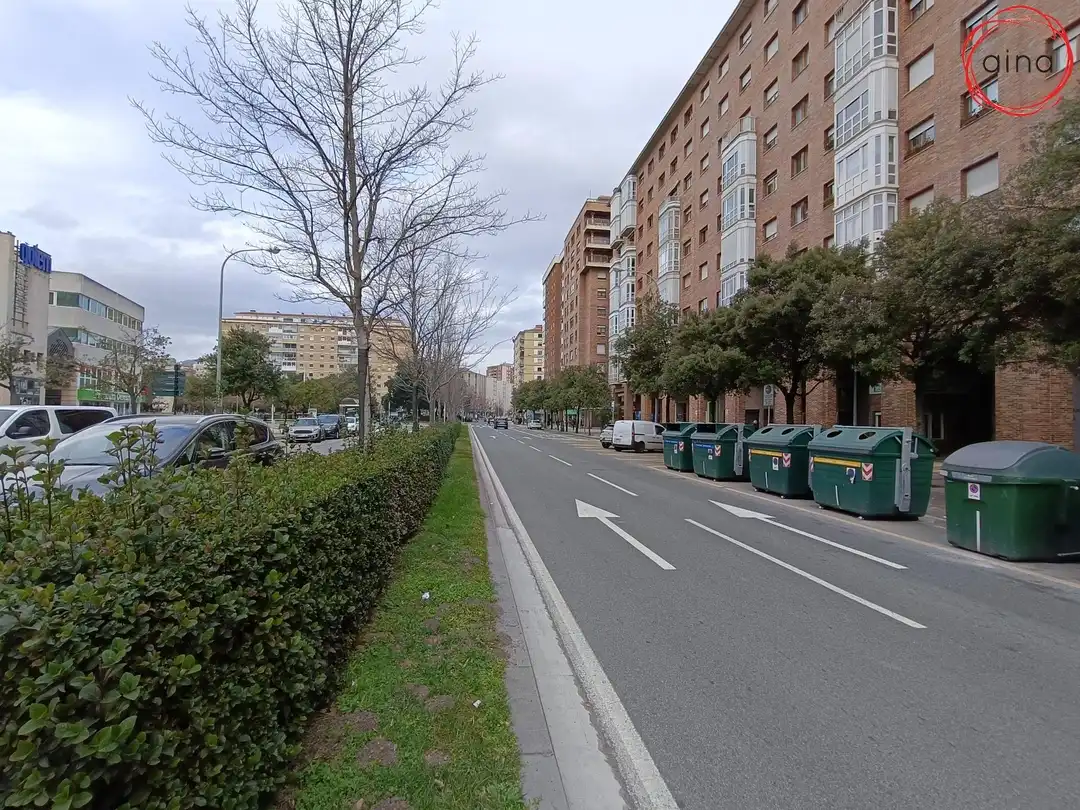 Apartments for rent in Mendebaldea - Ermitagaña