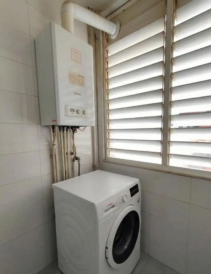 Baño de Piso en venta en Terrassa con Calefacción y Balcón