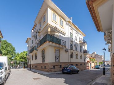 Piso con ascensor en venta en ECHEGARAY 4