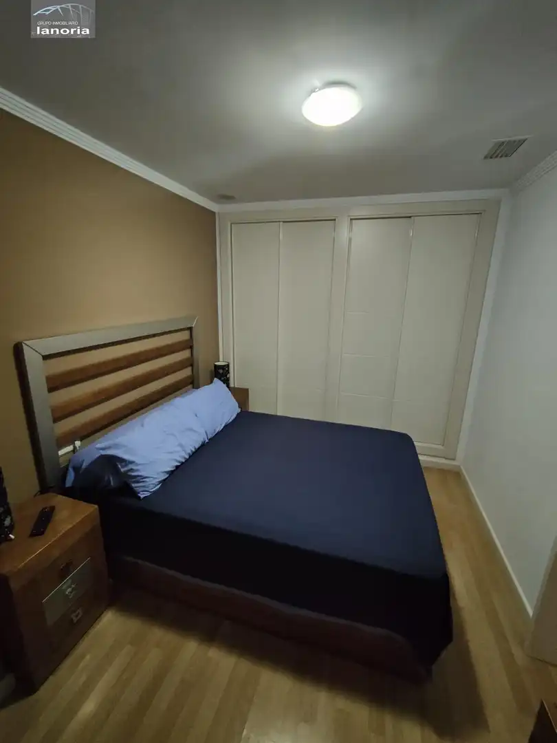 Habitación de Casa adosada en venta en Albacete con Aire acondicionado, Calefacción y Terraza