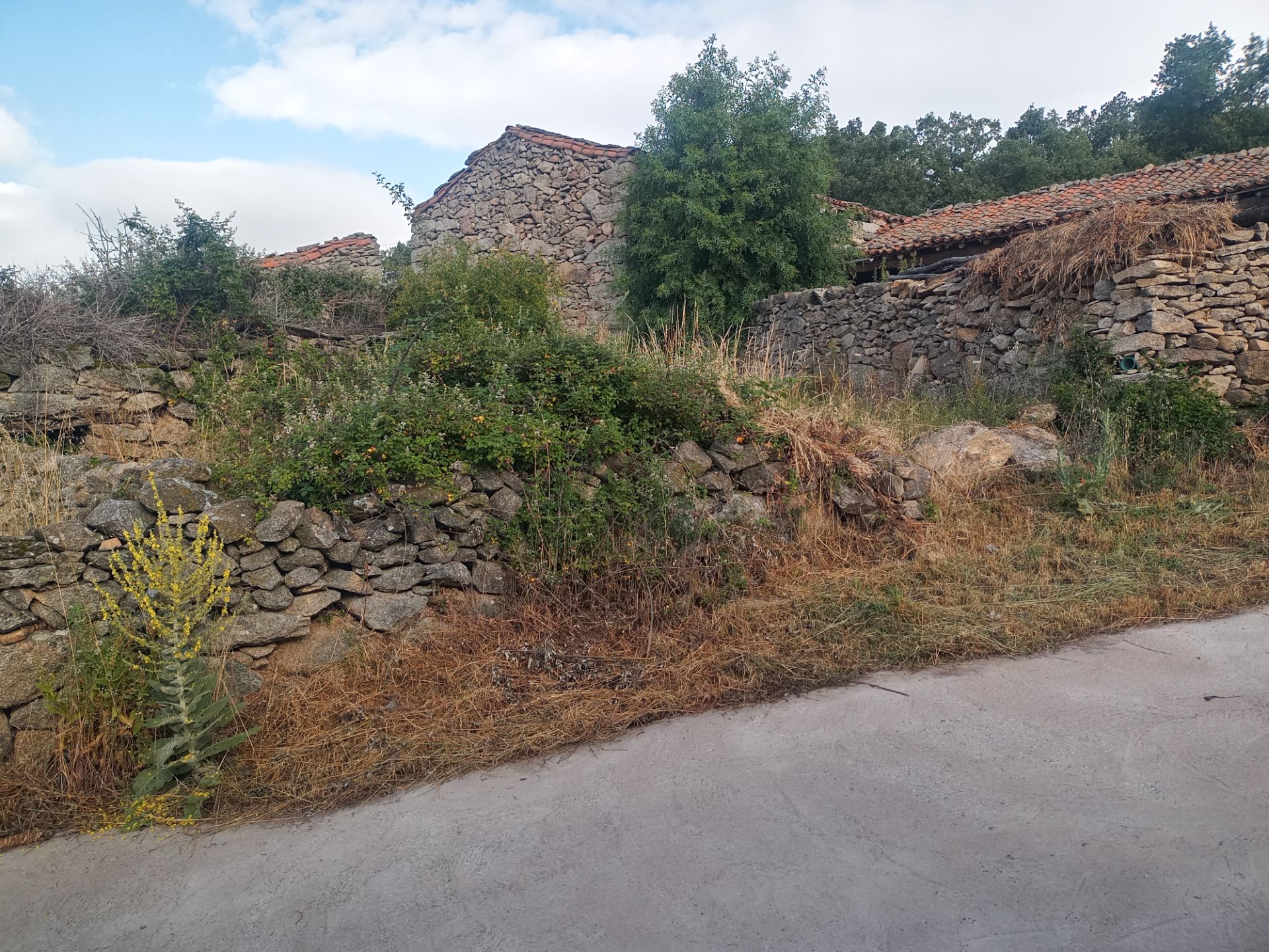 Residencial en venda en Navalosa