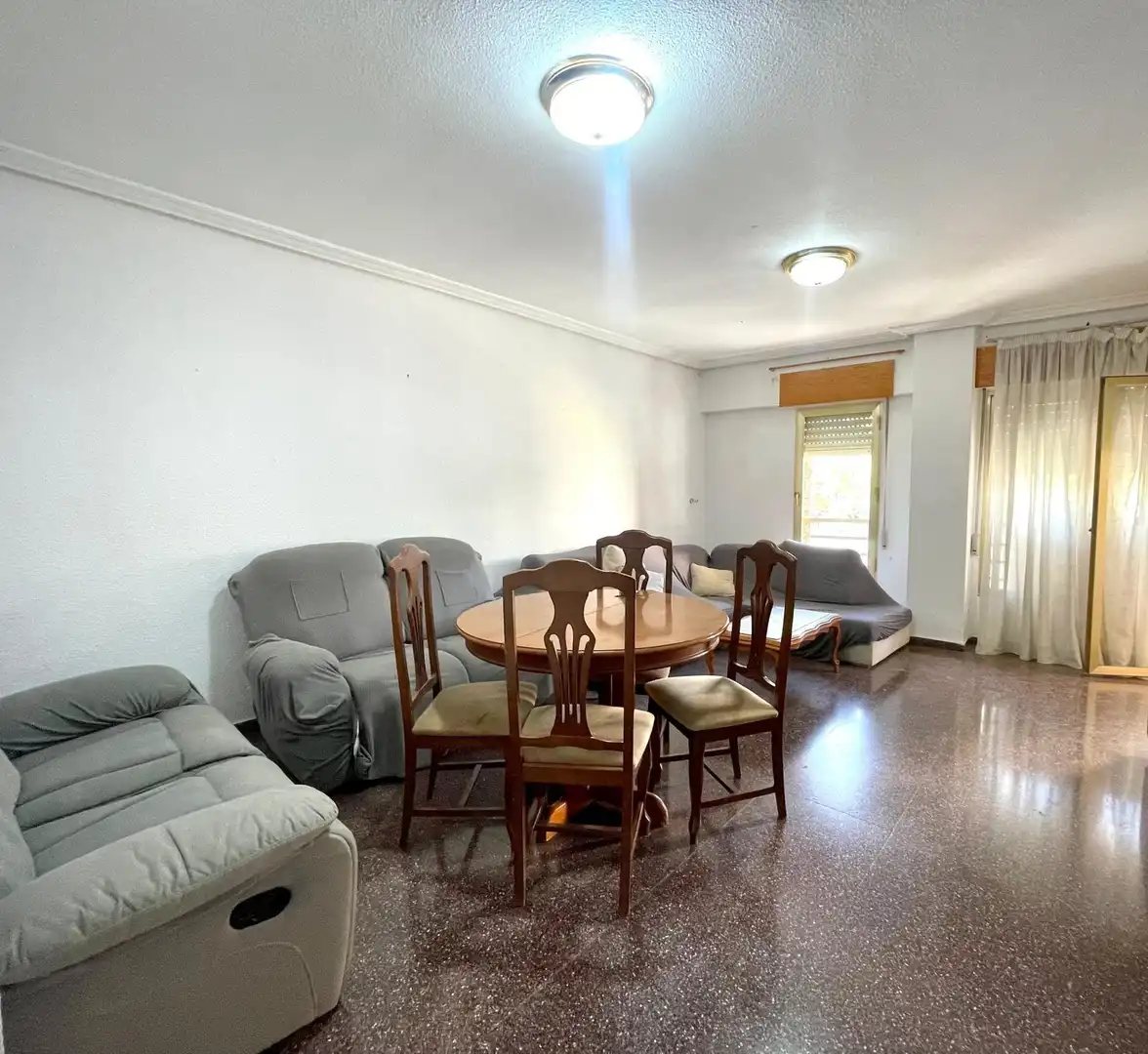 Sala de estar de Planta baja en venta en Elche / Elx con Balcón y Alarma