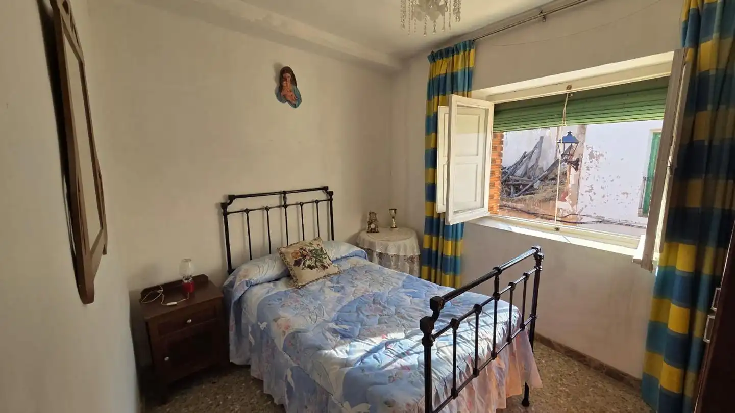 Dormitori de Casa o xalet en venda en Puebla de Almenara amb Moblat