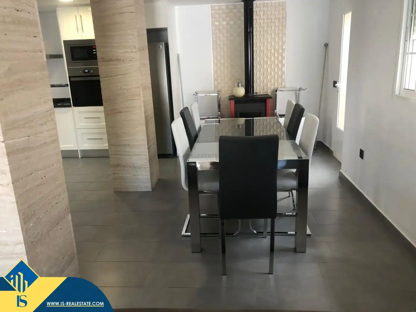 Esszimmer von Haus oder Chalet zur Miete in Torrevieja mit Klimaanlage, Terrasse und Schwimmbad