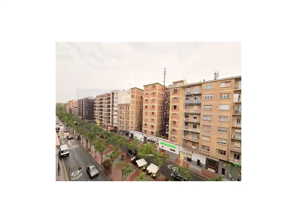 Piso con ascensor en venta en Avenida De La Paz, imagen 13