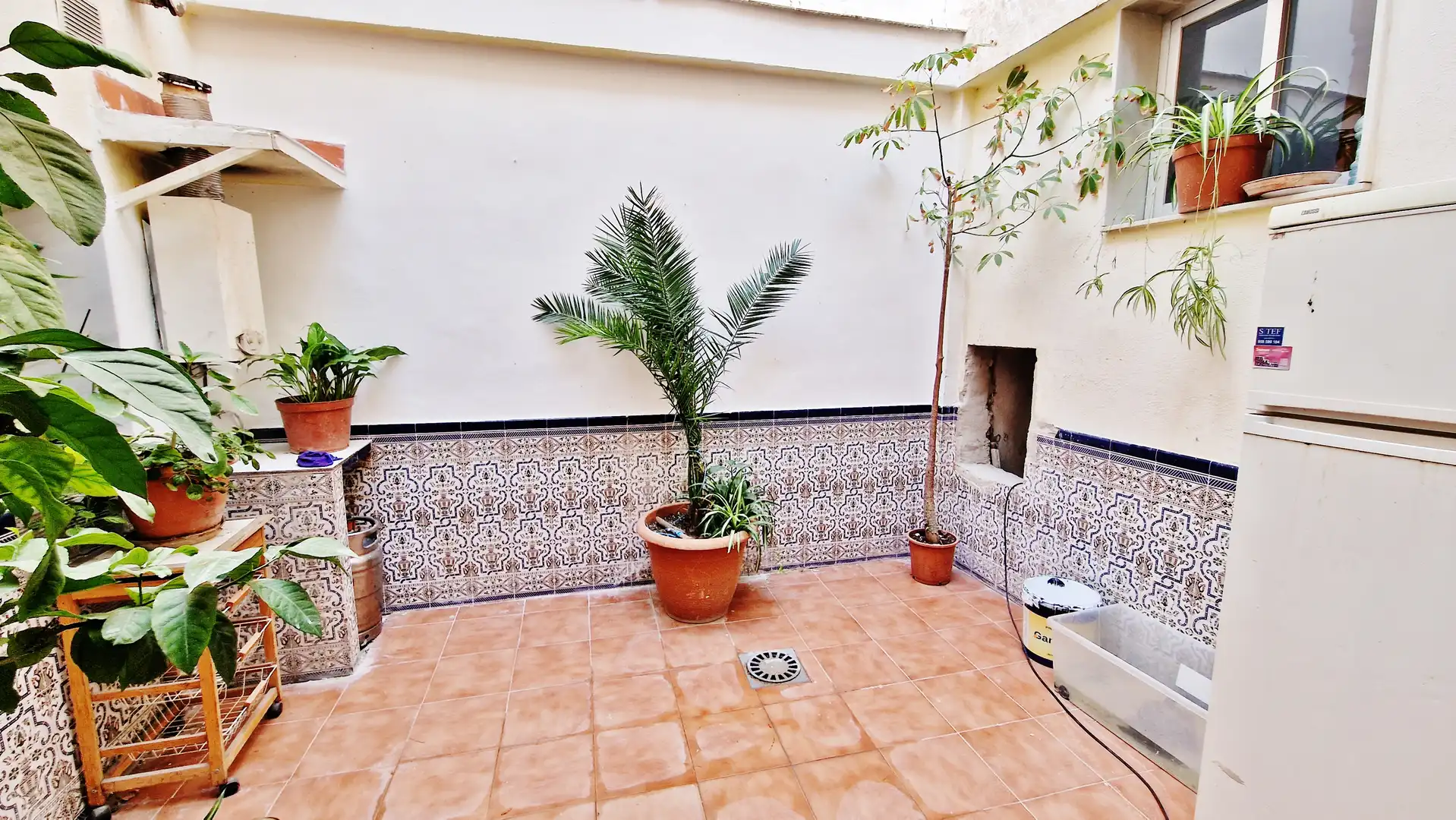 Terrasse von Einfamilien-Reihenhaus zum Verkauf in Vélez de Benaudalla mit Terrasse, Abstellraum und Möbliert