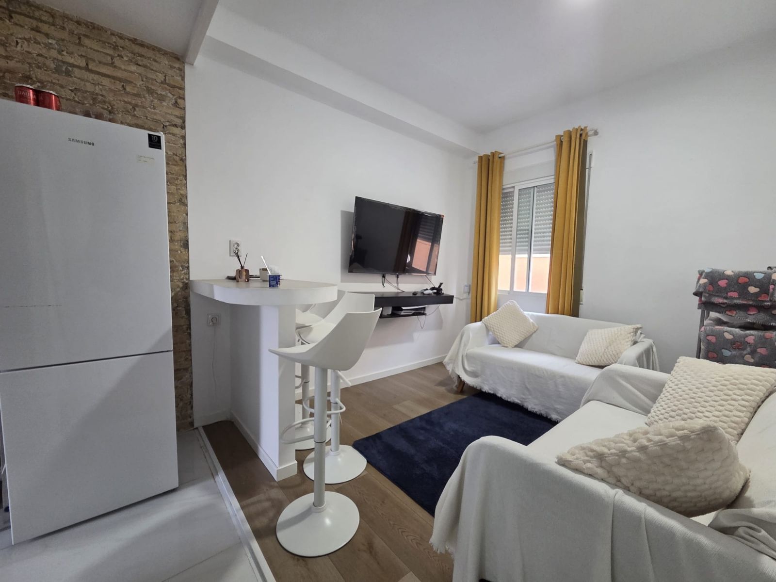 Sala d'estar de Pis en venda en  Valencia Capital amb Aire condicionat i Moblat