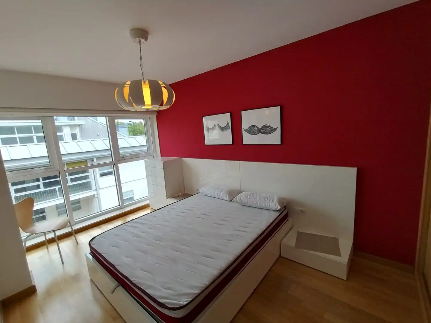 Bedroom of Flat for rent in Santiago de Compostela   with Heating, Storage room and Furnished