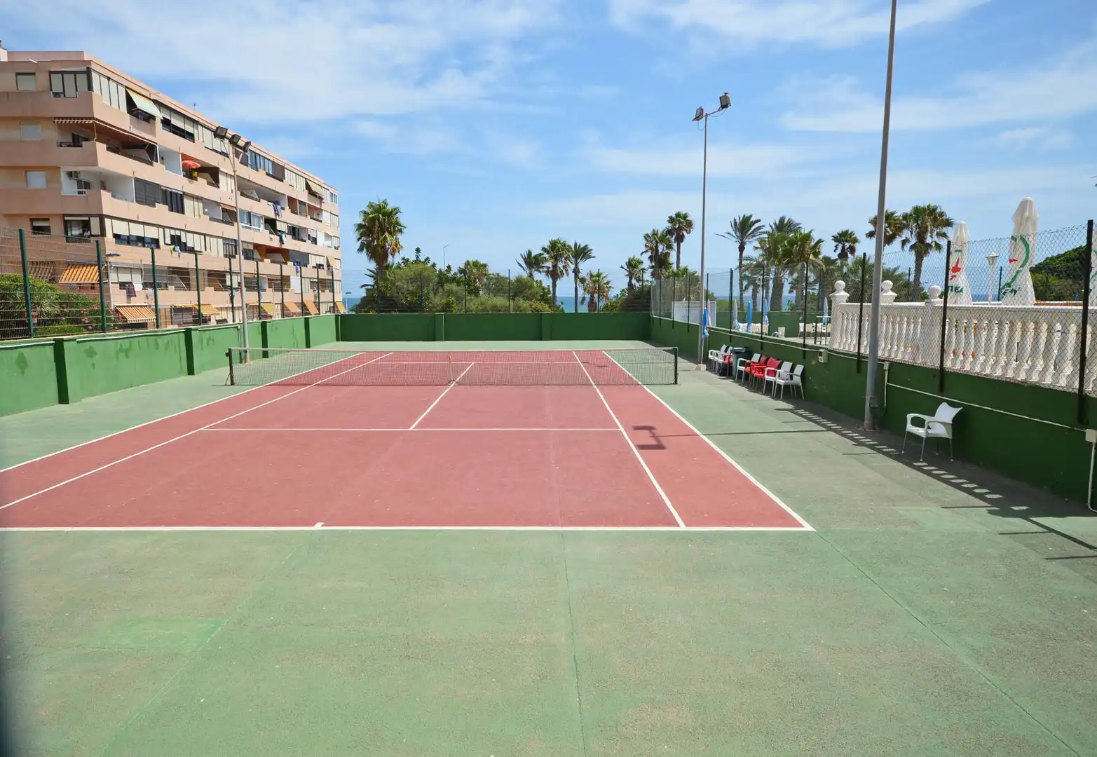 Vista exterior de Apartament en venda en Torrevieja amb Aire condicionat, Calefacció i Terrassa