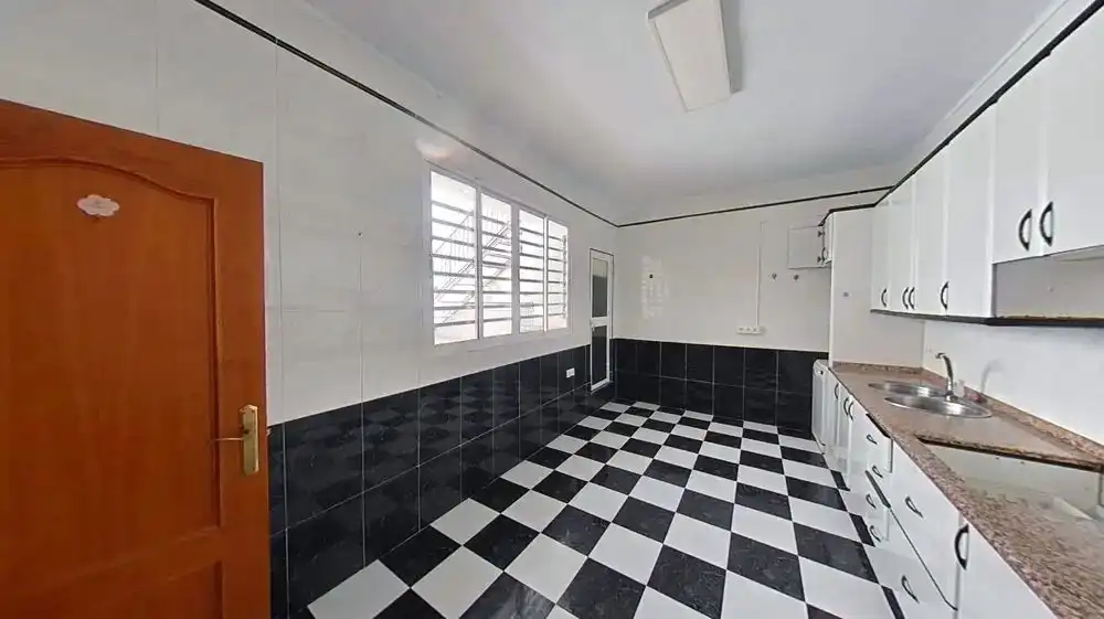 Kitchen of Houses for sale in Vélez-Málaga  with Air Conditioner, Heating and Balcony