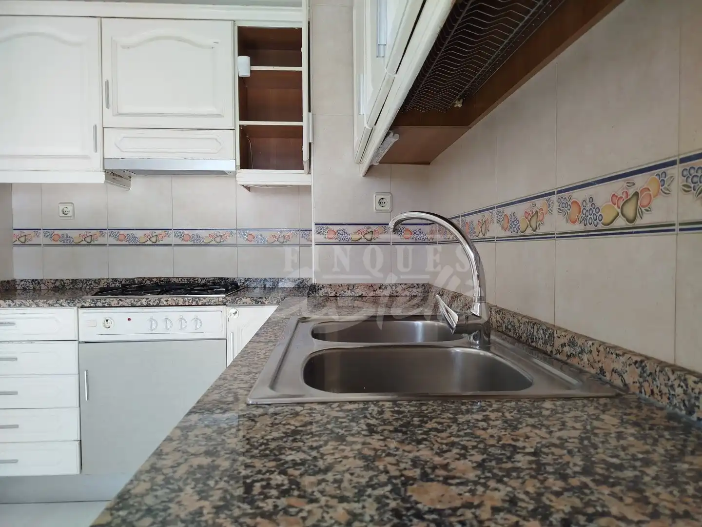 Kitchen of Flat for rent in Santa Coloma de Gramenet