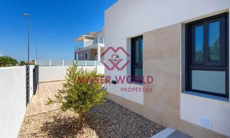 Villa mit Pool zum Verkauf in Daya Nueva, imagen 24