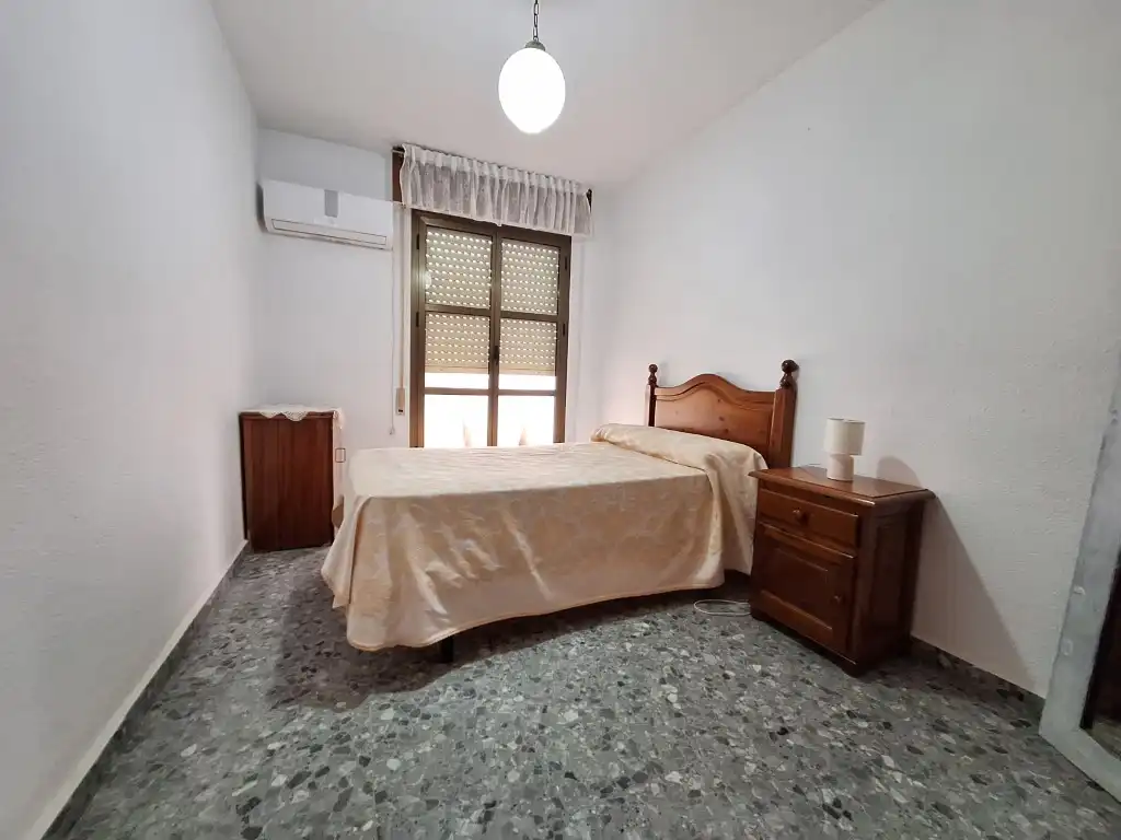 Flat for sale in Calle Canonigo, Arenal - La Pólvora