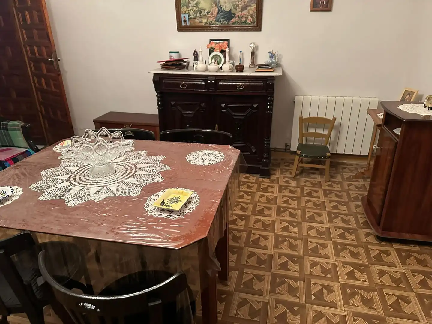 Menjador de Casa o xalet en venda en Estremera amb Calefacció i Terrassa