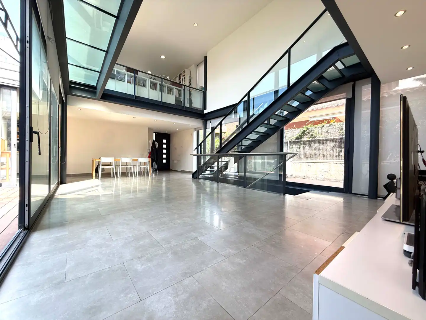 Detached house with terrace for sale in Carrer Mas d'en Marco 10, imagen 4
