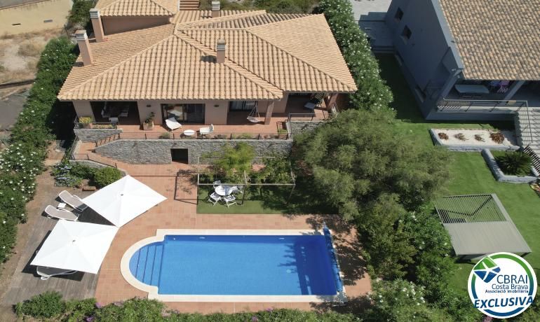 Piscina de Casa o xalet en venda en Palau-saverdera amb Calefacció, Jardí privat i Traster