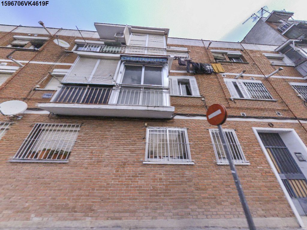 Vista exterior de Pis en venda en  Madrid Capital amb Balcó