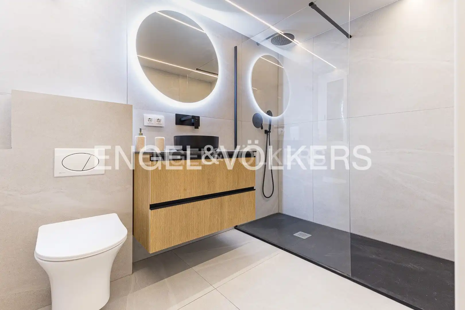 Appartamento con terrazza in vendita a Ciutat Vella, imagen 30