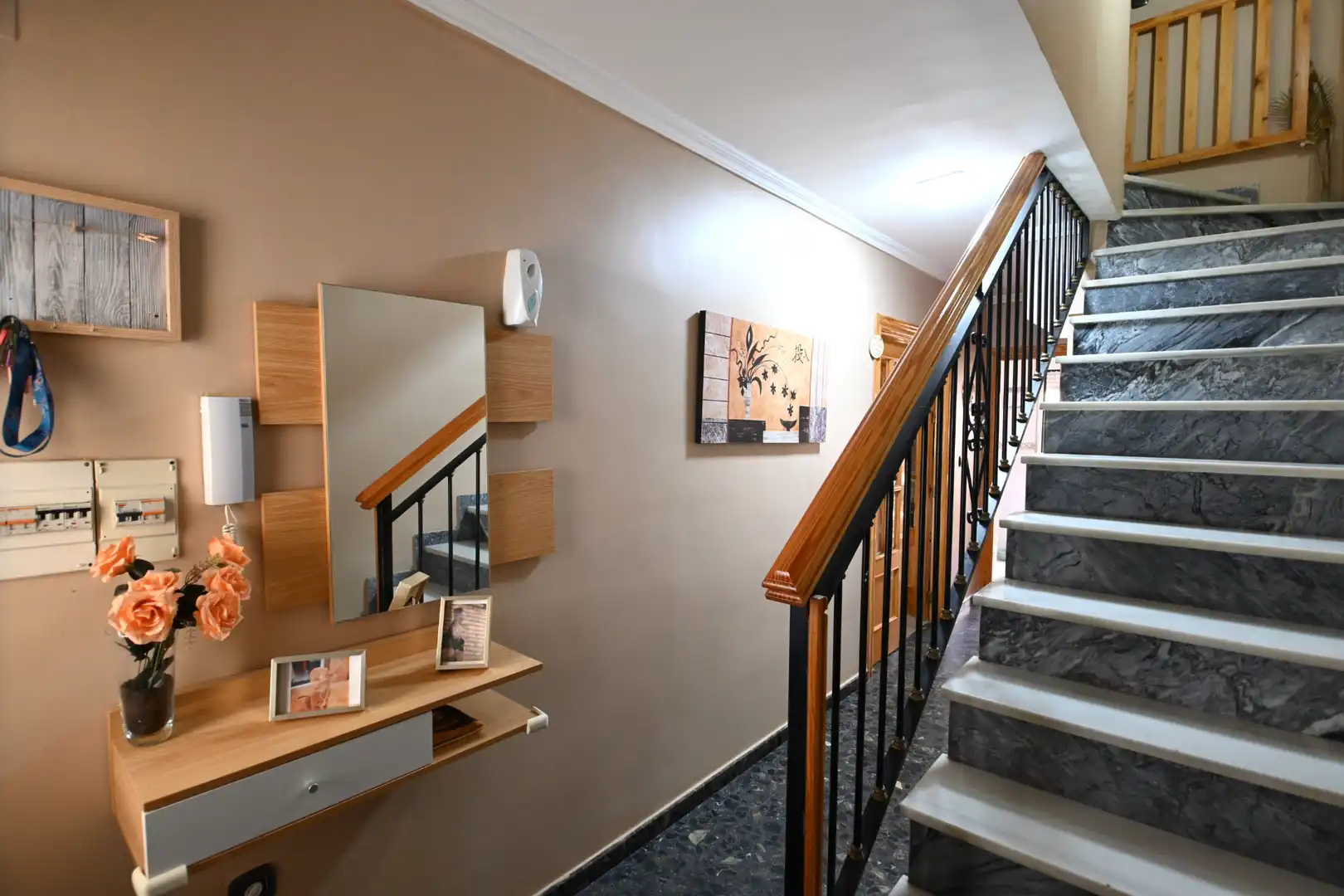 Casa adosada en venta en Las Gabias con Aire acondicionado, Trastero y Balcón