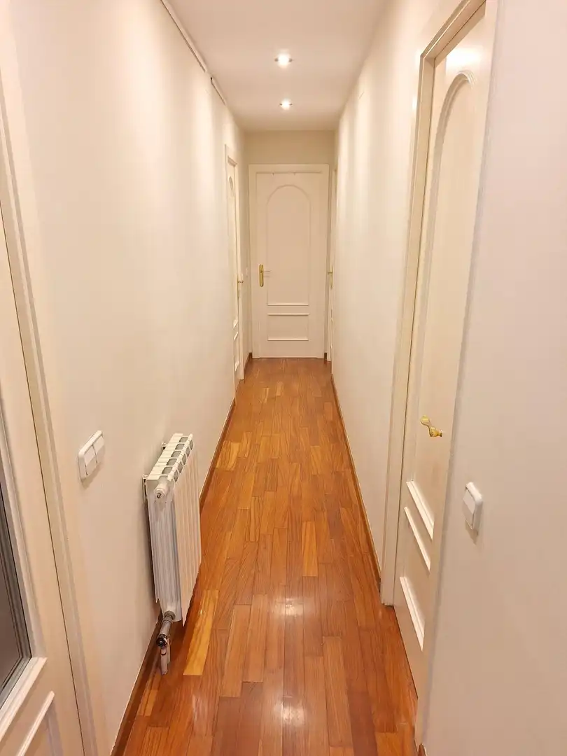 Flat for rent in Igualada  with Heating, Furnished and Balcony