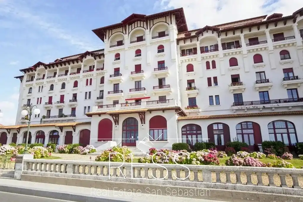 Vista exterior de Apartamento en venta en Hendaye con Amueblado