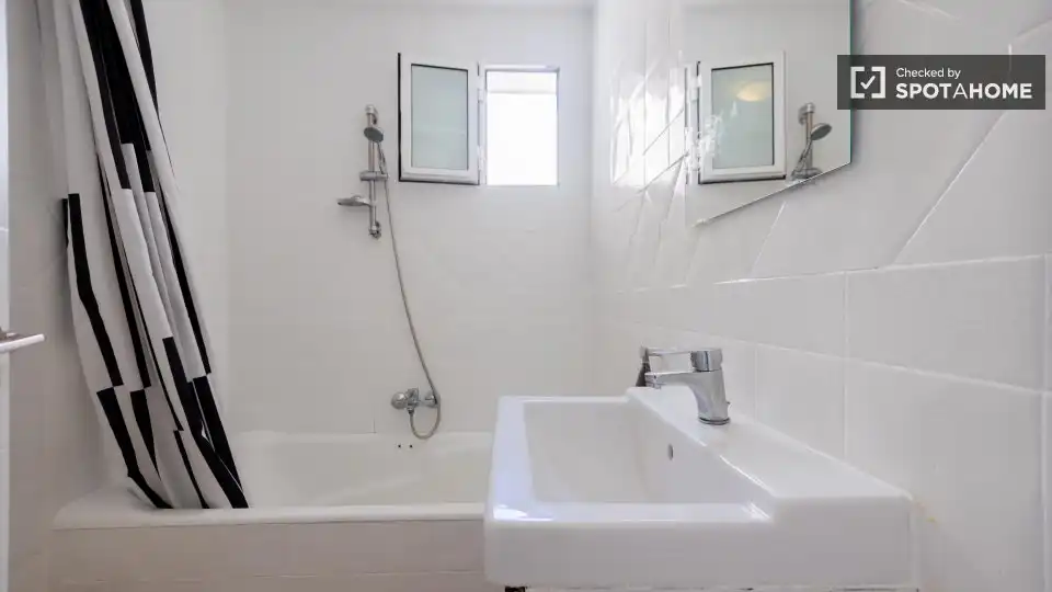 Zimmer in El Cabanyal - El Canyamelar