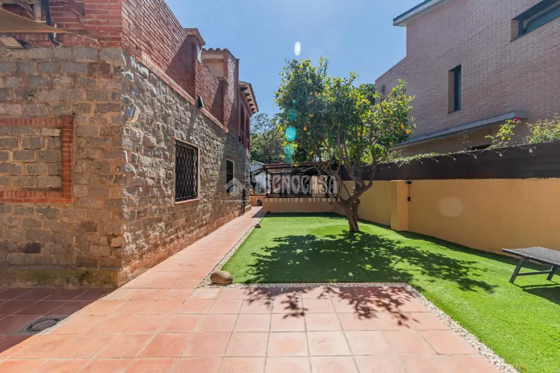 Jardín de Casa o chalet en venta en Sant Cugat del Vallès con Aire acondicionado, Calefacción y Trastero