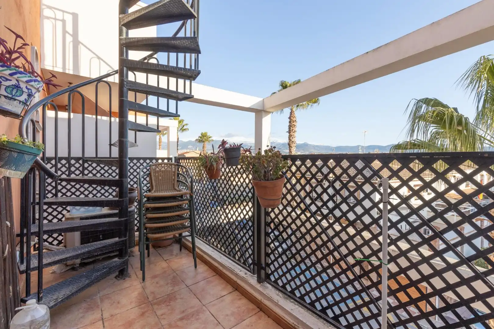 Balcony of Attic for sale in Churriana de la Vega  with Air Conditioner, Terrace and Storage room
