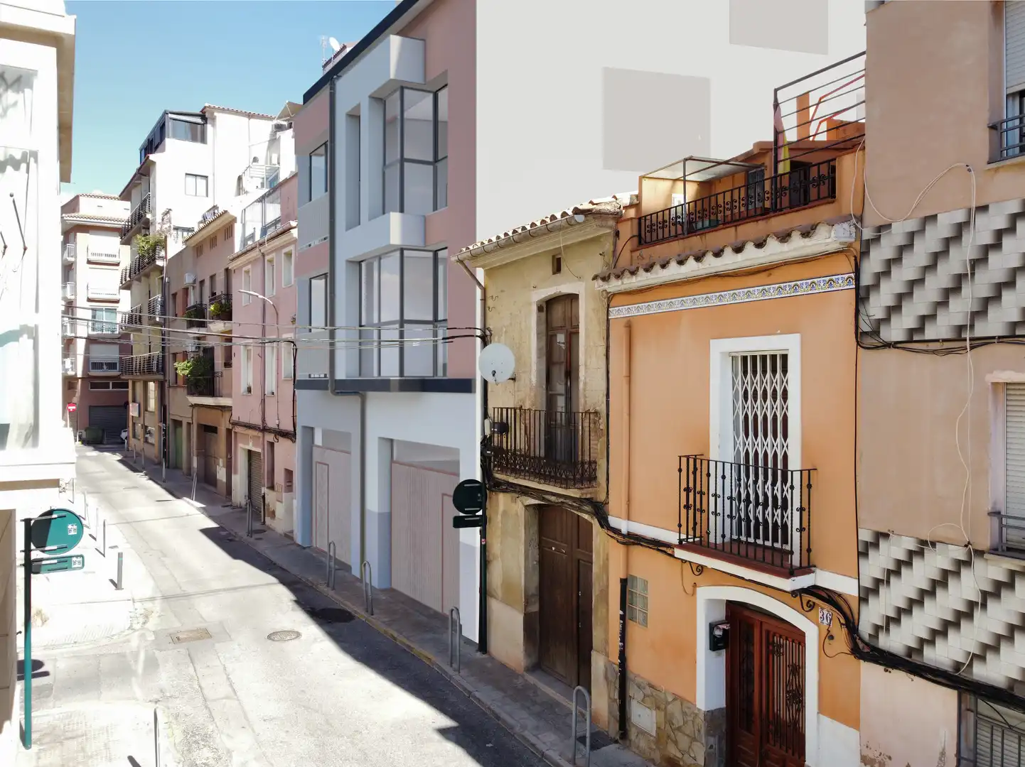 Vista exterior de Piso en venta en Castellón de la Plana / Castelló de la Plana con Aire acondicionado, Calefacción y Parquet