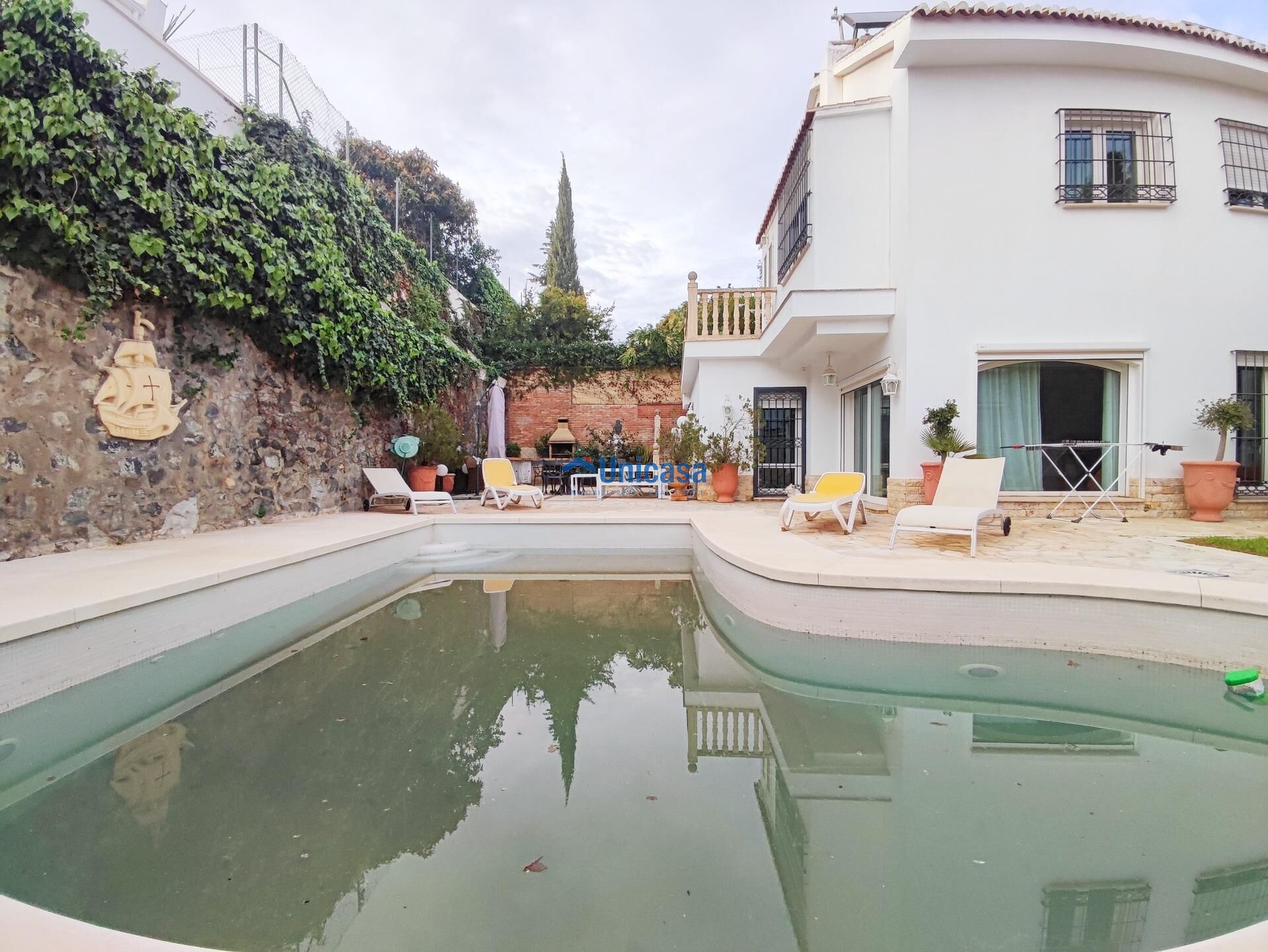 Piscina de Casa o xalet en venda en Málaga Capital amb Aire condicionat, Calefacció i Jardí privat