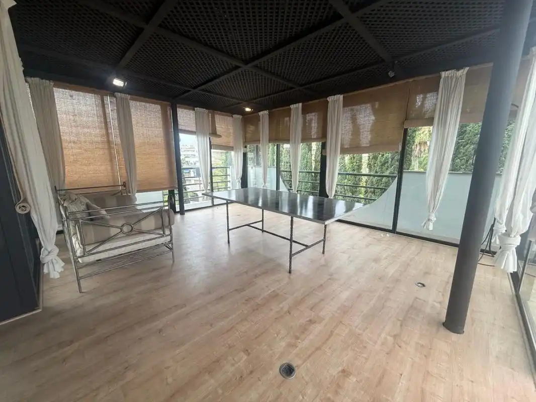 Terraza de Oficina de alquiler en Marbella con Calefacción