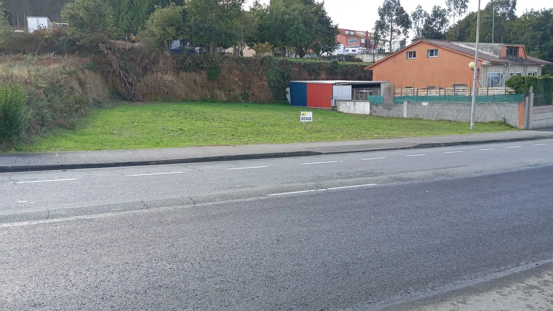 Residencial en venda en Carballo