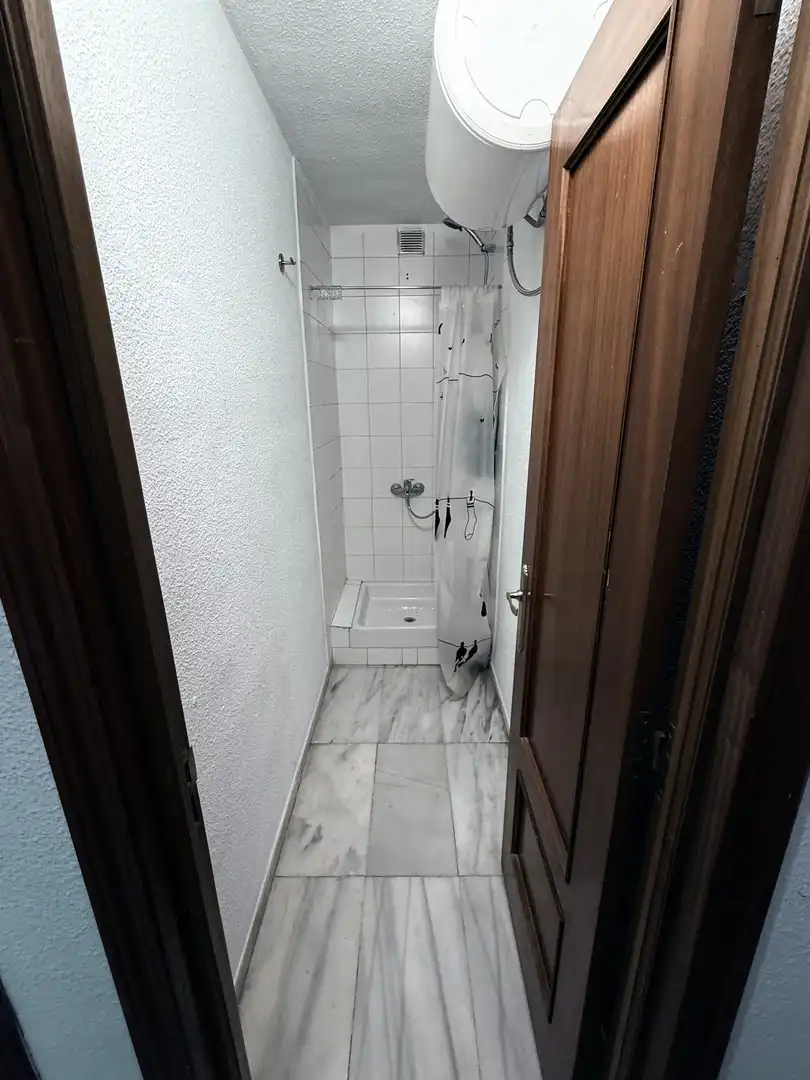 Baño de Local de alquiler en Zona Industrial
