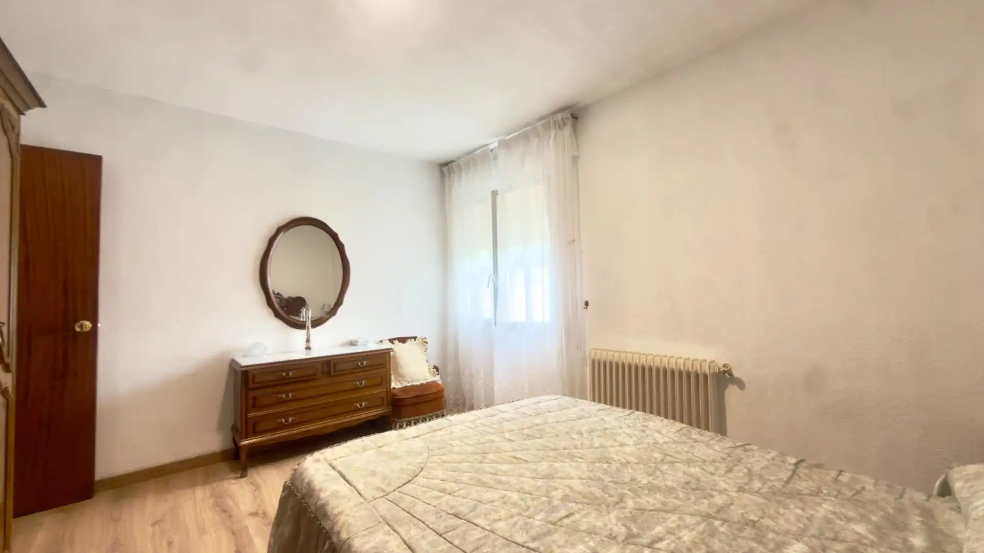 Habitación de Piso en venta en A Pobra de Trives  con Calefacción y Amueblado