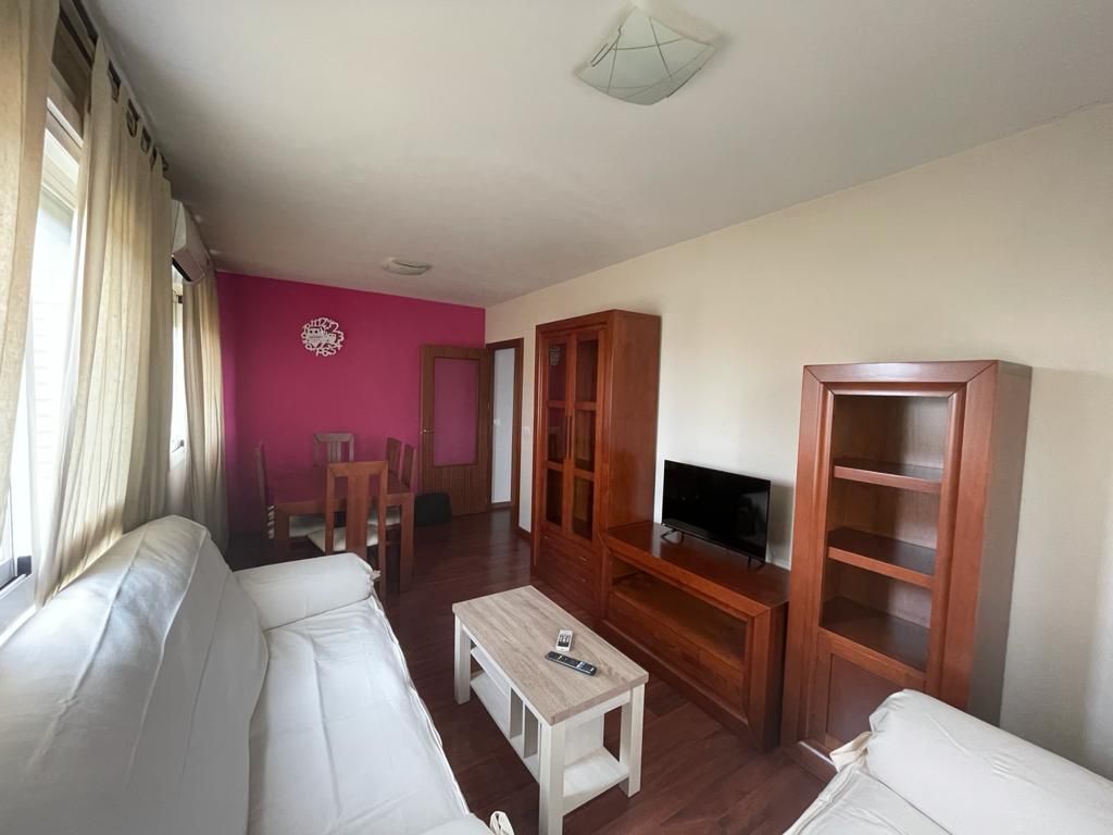 Flat to rent in Calle Ue, Oeste