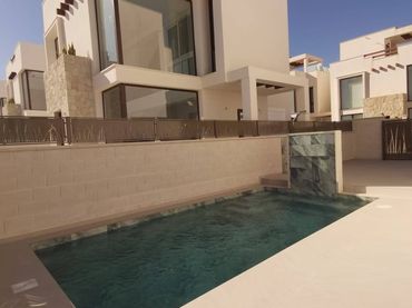 Villa avec piscine à vendre à Ciudad Quesada
