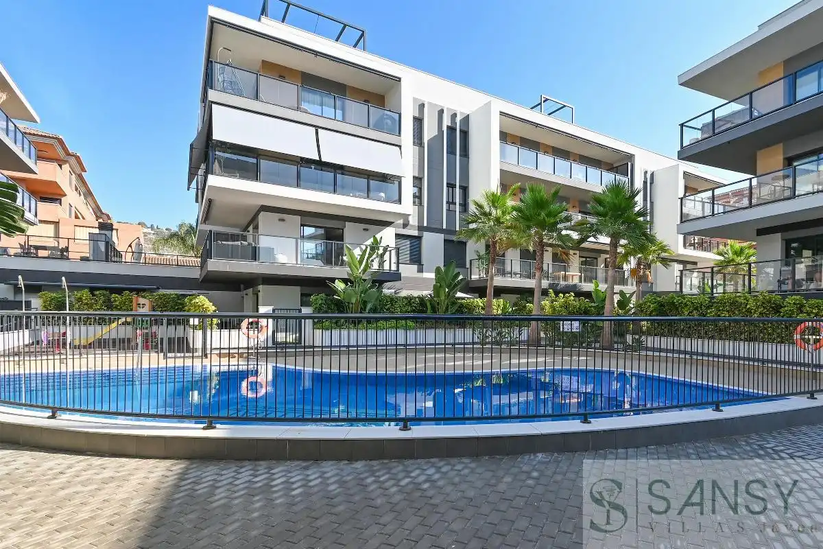 Mini appartamento con piscina in vendita a Centro ciudad, imagen 2