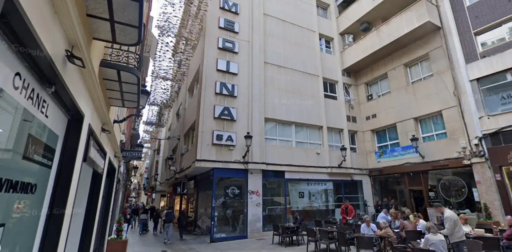 Gewerbefläche zum Verkauf in Calle Platería 40