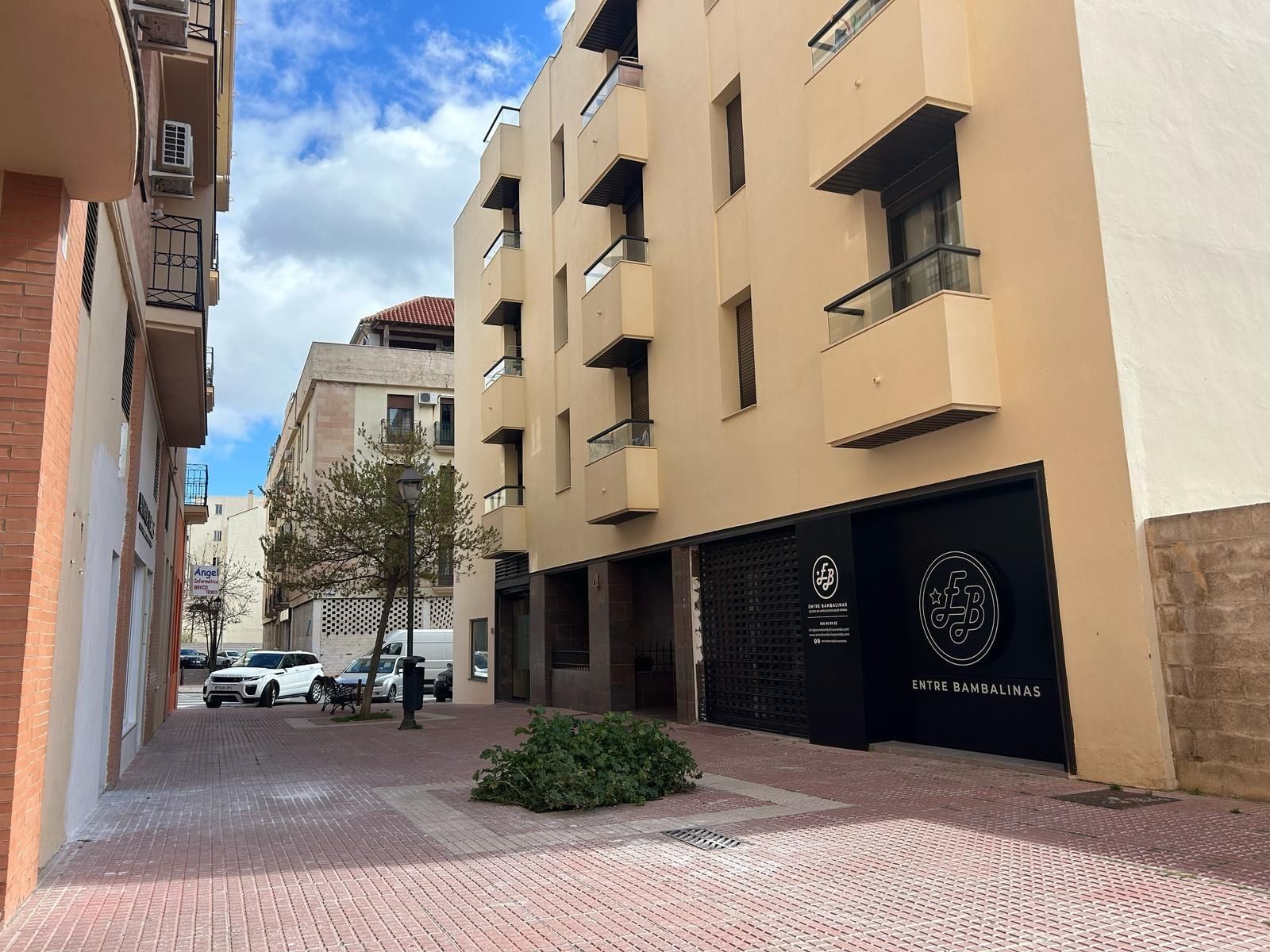 Flat for sale in Juzgados - La Feria