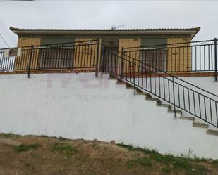 Exterior view of House or chalet for sale in Mediana de Aragón  with Storage room