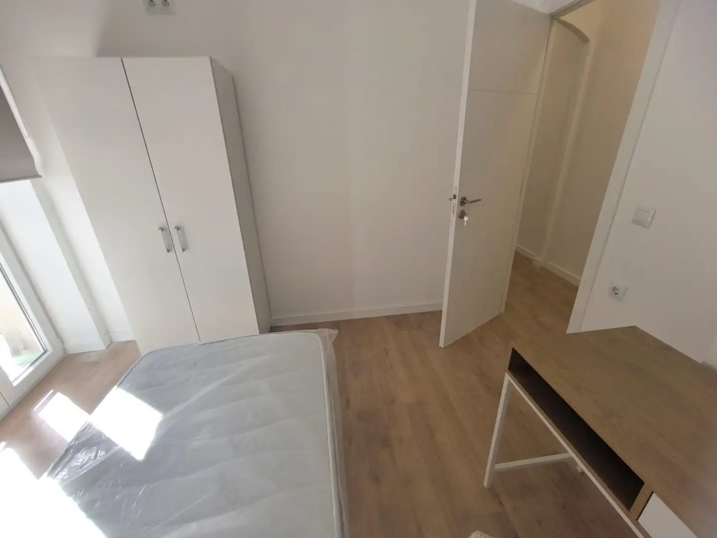 Bedroom of Flat for share in Centre - Zona Alta  